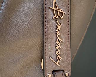 K5 - $45. B Makowsky brown leather shoulder bag with gold tone hardware. Exceptionally Soft heavy leather with expandable bottom. Never used. Includes dust bag. Measures 13”w x 12”t. Mostly stays collapsed but expands to 4.5” to accommodate anything you need to carry.