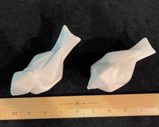 K36 - $15. Pair of white geometric ceramic glazed birds decor. Some crazing. No chips or cracks.