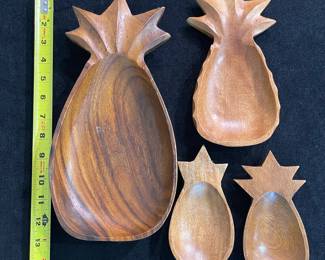K17 - $20. Vintage acacia/teak wood pineapple shaped serving bowls.