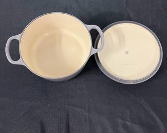 S14 - $175. Le Creuset #18 2qt. French Oven (in French Grey or Oyster?) . Excellent Condition.