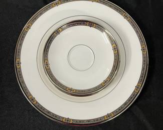 S25 - $150. Lenox China "Vintage Jewel". 6 dinner plates 10.75", 6 bread plates 6.25", 6 saucers 6". Excellent Condition.