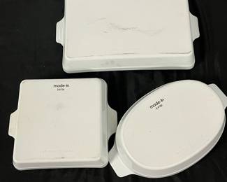 S19 - $100. Set of 3. "Made In" brand with Navy Rim/ 3 Pc Bakeware Set. 9" x 13" Baking Dish, Oval Gratin Dish 10" x 6.6", Baking Dish 8" x 8". All in excellent condition. Made in France