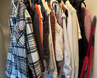 Some Ladies Clothing, mostly sized small / medium. (About 4x this amount)