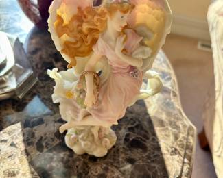 Seraphim Angel with box