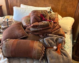 King size bedding, Ralph Lauren king size pillows