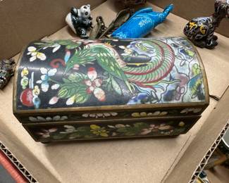 001 cloisonne Box