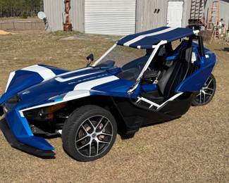 2015 Polaris Slingshot SL
