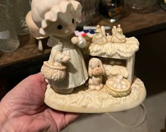 Previous Moments over 50 pieces including dolls