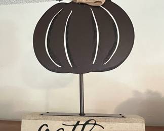 Metal Pumpkin Gather Decorative Sign
