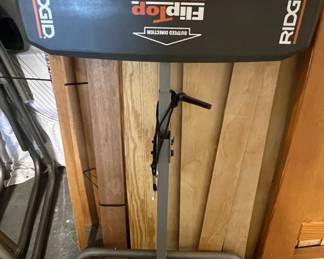 RIDGID FlipTop Portable Work Support