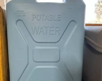 Scepter Gallon Water Container