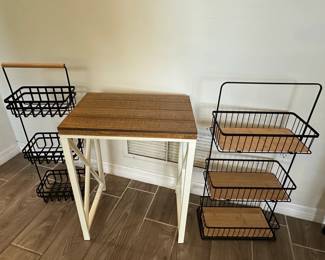 Farmhouse Style Kitchen Island and Wire Baskets