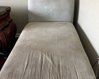 63Jan 13 2026 07 49pm7WNK