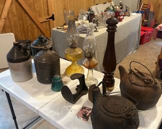 Various items . Location Shop