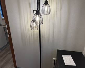 Decorative 3-bulb modern lamp lighting with dimmable switch (have multiple in stock) 