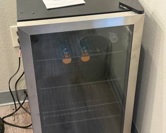 Wine/Bottled water fridge, brand new (multiple in stock) 