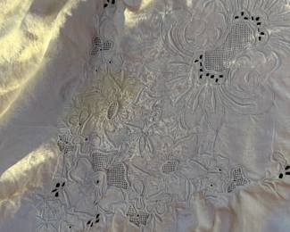 Lovely Vintage Tablecloth