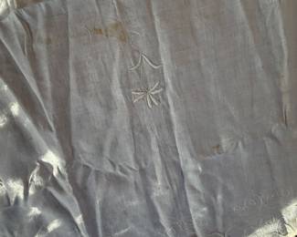 Lovely Vintage Tablecoth