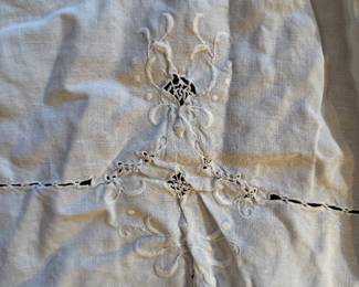 Lovely Vintage Tablecloth