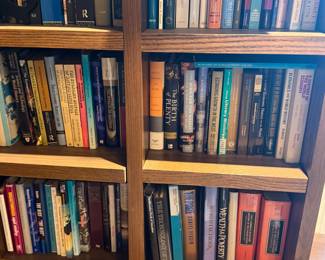 Books Economics & More