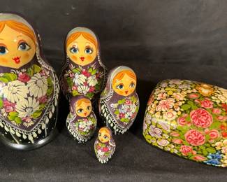Russian Nesting Matryoshka Dolls, Kashmiri PapierMache Box