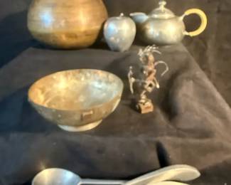 International Metal Collectibles