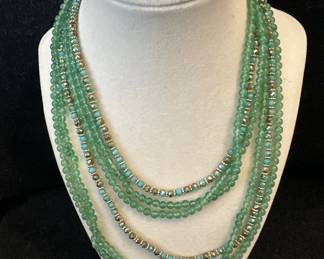 Green Bead Fashion Necklace