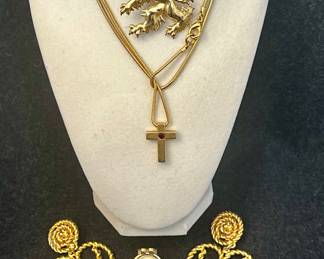Gold Tone Fashion Jewelry