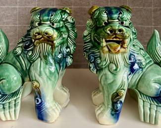 (2) Foo Dogs
