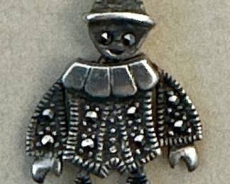 detail - reticulated marcasite jester 