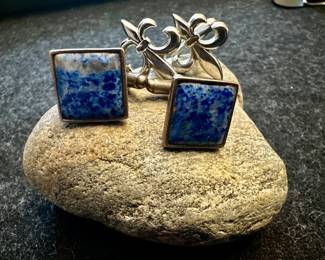 Cufflinks