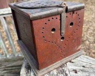 RARE 19thC Pennsylvania Dutch Folk Art Painted Carved Wood Foot Warmer Box