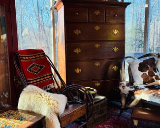 18th-century cherry tall chest with strong Richardson family provenance, possibly originating in Maryland and descending through generations to Missouri. Constructed with square wrought nails, oak secondary wood, original locks and key, and partial original Chippendale brasses