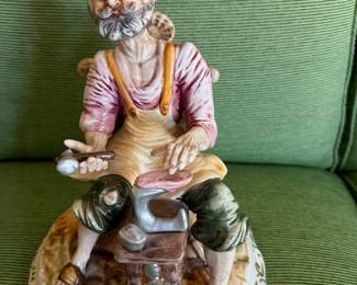 #15B - $50  - Capodimonte porcelain cobbler / shoemaker- unsigned 

