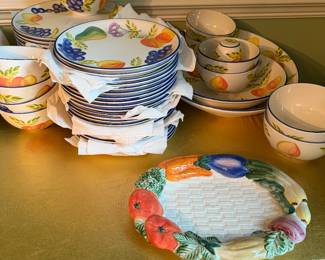 #34C - $310  - Vintage Artist touch "Orchard jubilee" 52 pieces