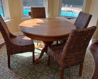 #26 - $220 - Round claw foot table  with leaf 47x 49t