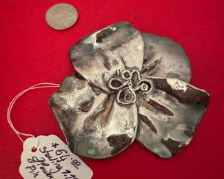 #89 - $64 - Sterling large floral pin 1.18 toz 
