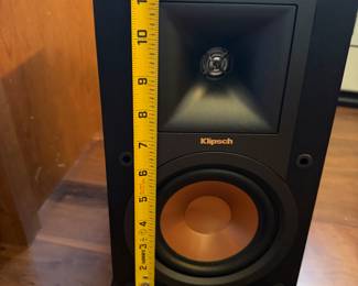 #67B - $92 - Klipsch R-15M speakers 7wx13t