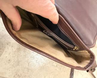 #54 - $50 - Vintage Braham cross over body purse 