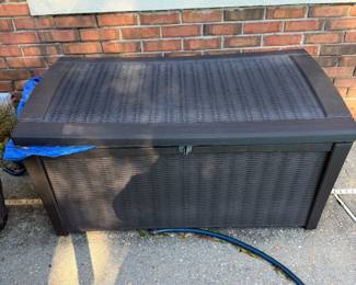 #78 - $70  - outdoor storage chest
