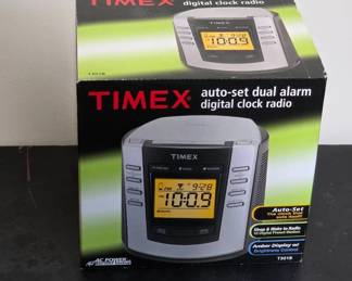 	Timex Digital Clock Radio With Dual Alarm