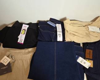 	Women’s Plus Size Pants Assortment NEW