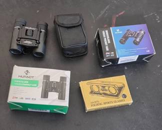 	Compact Binoculars with Cases and Boxes