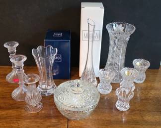 	Crystal Decorative Pieces