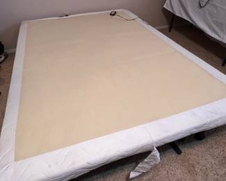 Leggett & Platt adjustable full size base with remote. 