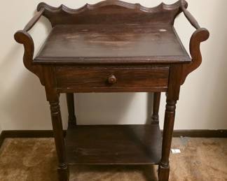 Antique Wooden Washstand w Scalloped Back