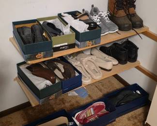 Woman’s Size 8 Wide Shoes Assortment