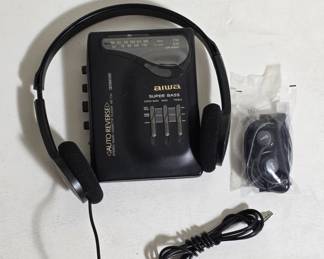 Aiwa HS-T33W Stereo Cassette Player