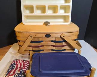Peterboro Basket with Pyrex Insert and Tray