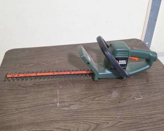 Black & Decker 16-Inch Electric Hedge Trimmer